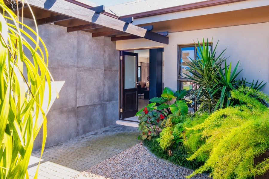 4 Bedroom Property for Sale in Earls Court Lifestyle Estate Western Cape